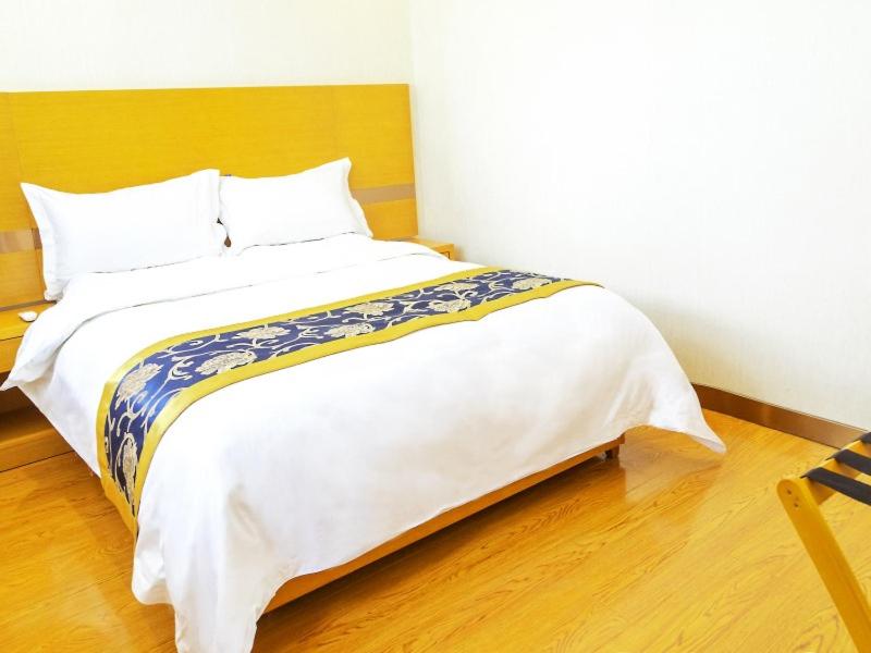 GreenTree Inn Xi an Ming City Wall Northwest Dafengqing Road Business Hotel 12/21