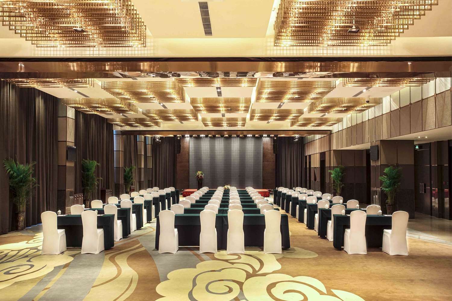 Ramada Plaza by Wyndham Xi'an South 25/31