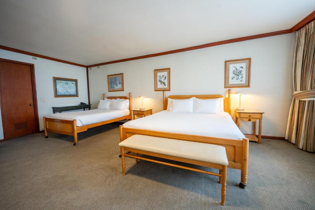rooms