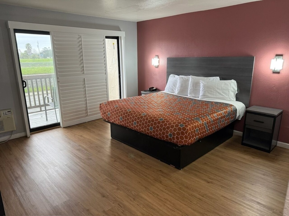 STANDARD, KING BED