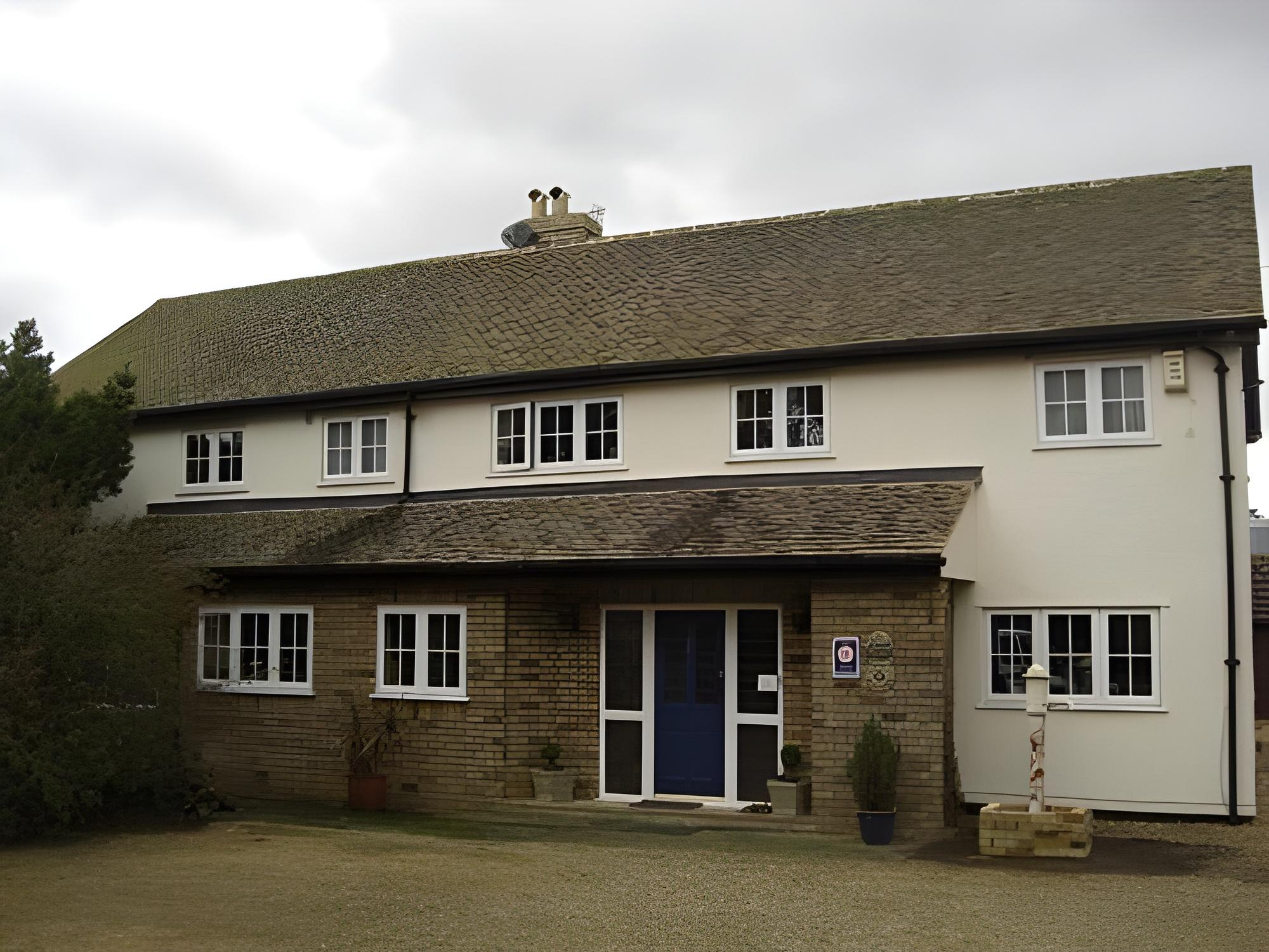 The Brambles B&amp;B 19/23