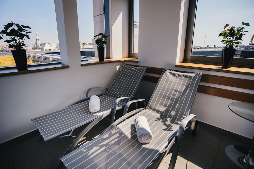 Courtyard By Marriott Budapest City Center Hotel 30/45