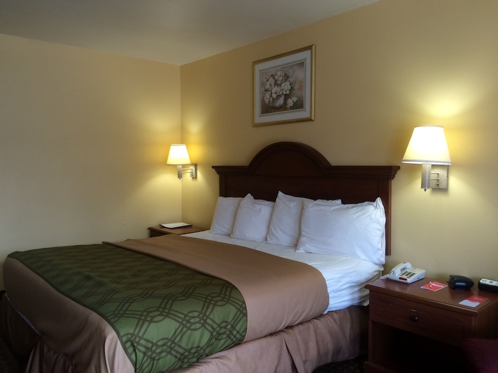 Econo Lodge Easton 40/61