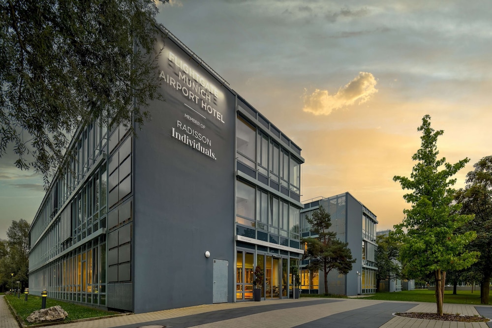 Flightgate Munich Airport Hotel, a member of Radisson Individuals 47/50