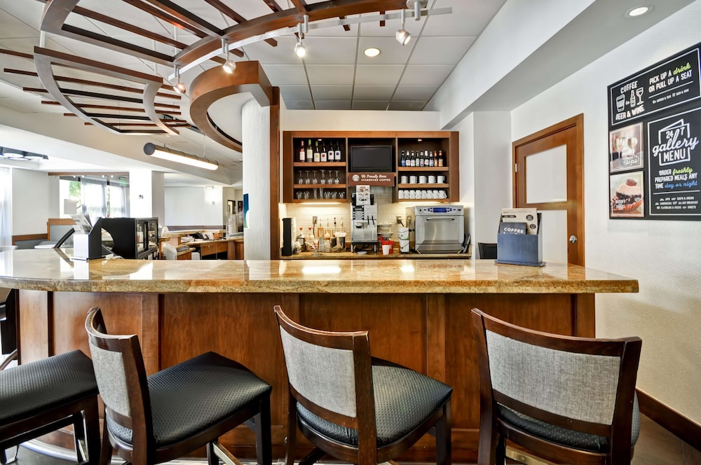 Hyatt Place Tampa Airport/Westshore 54/78