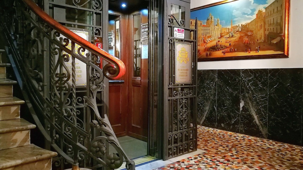 Hotel Montecarlo Roma 39/48