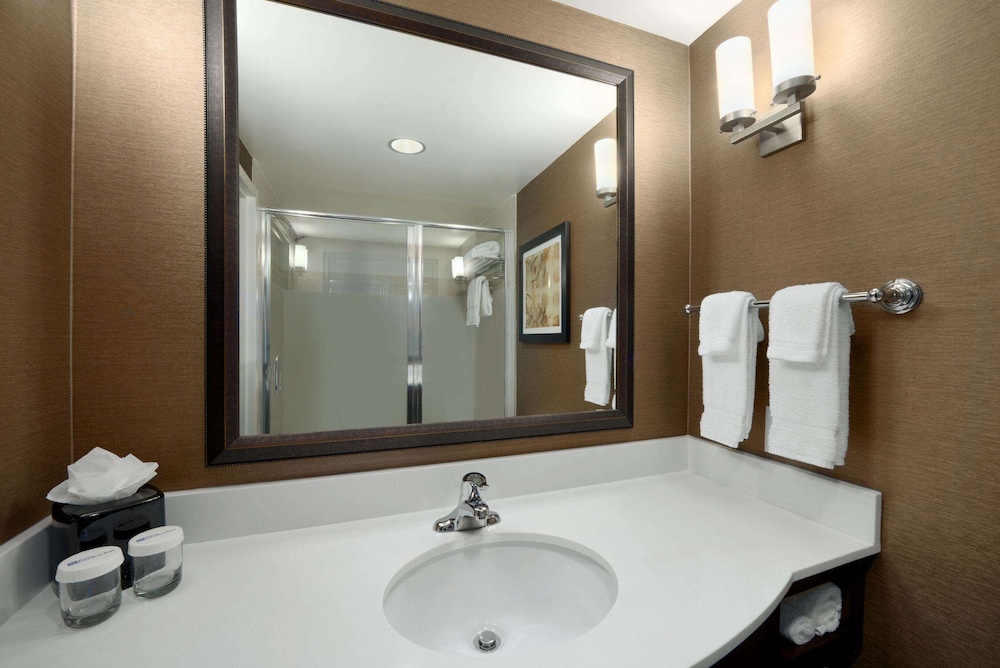 Hilton Garden Inn Ogden UT 27/79