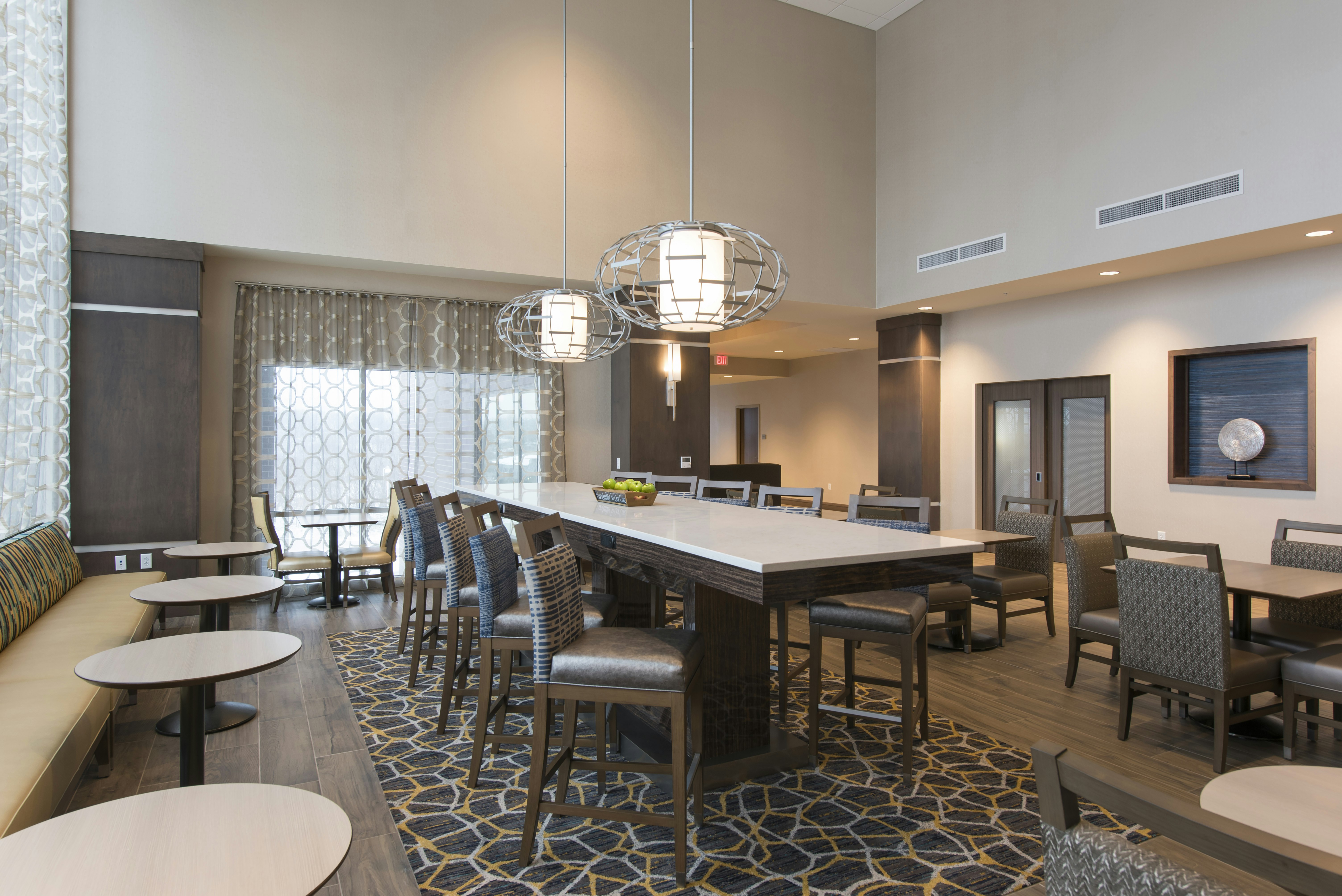 Hampton Inn and Suites Grand Rapids Downtown 41/61