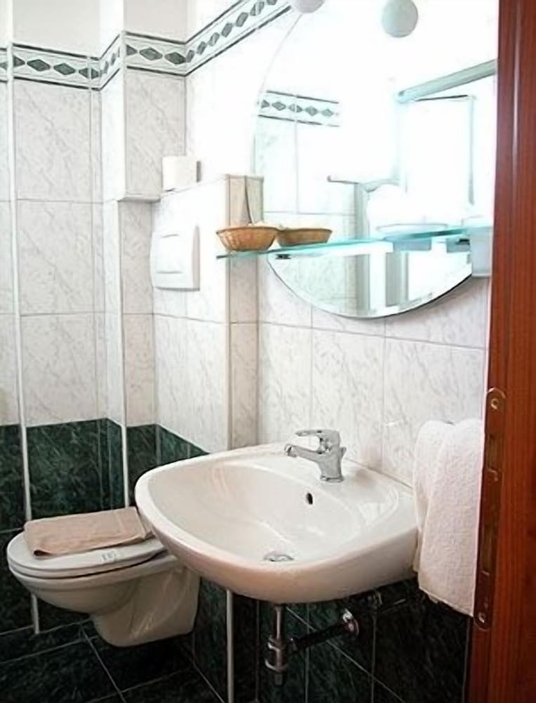 Hotel Gabbiano 32/36