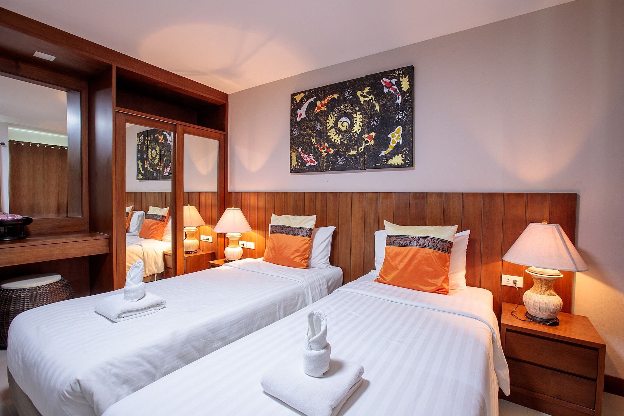 SUPERIOR, TWIN BEDS
