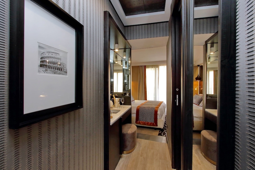 Helmirage Piazza Di Spagna Suite 33/50