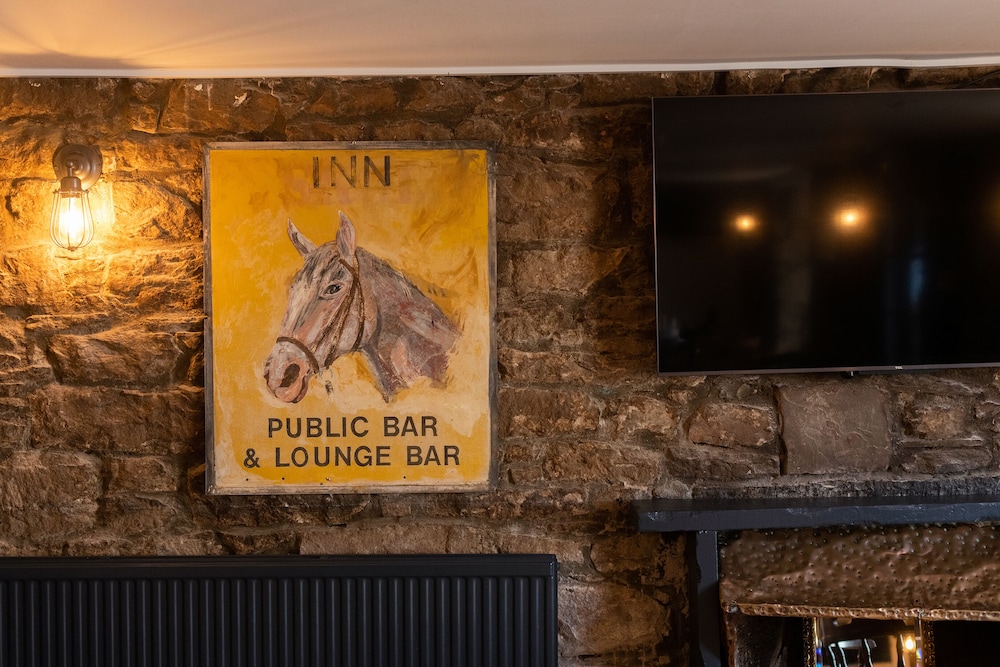 Smiddy Haugh Hotel 6/50
