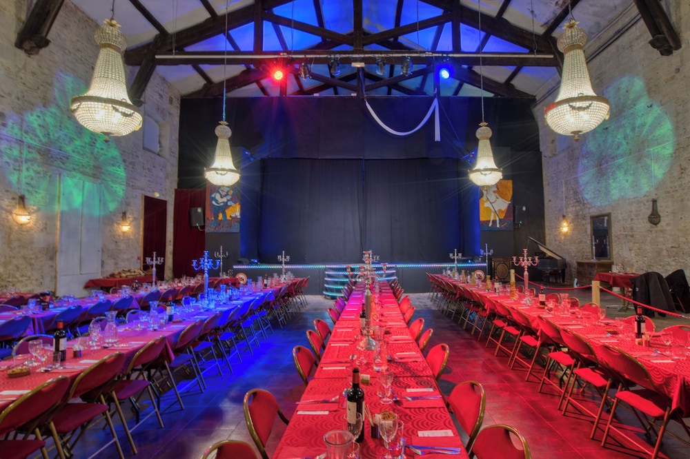 LOGIS DOMAINE DES CHAIS 29/56