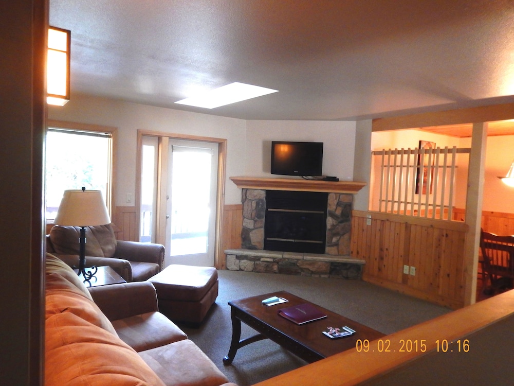 Mount Shasta Resort 32/63