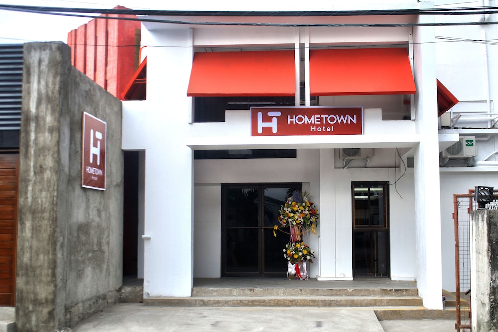 Hometown Hotel Bacolod - Lacson 2/74