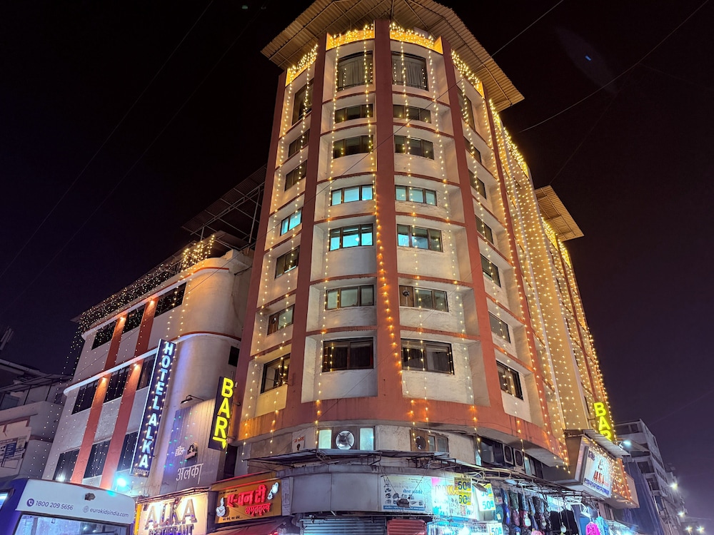 Hotel Alka Residency 3/50