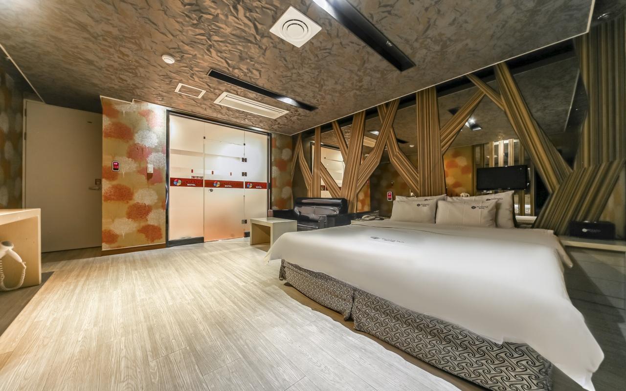 Style, Double Bed