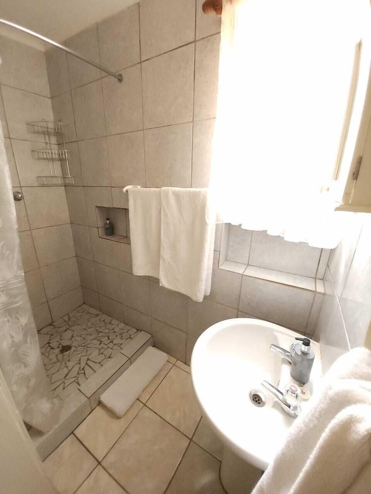 Rusplek Guesthouse Conference Centre & Spa 46/50