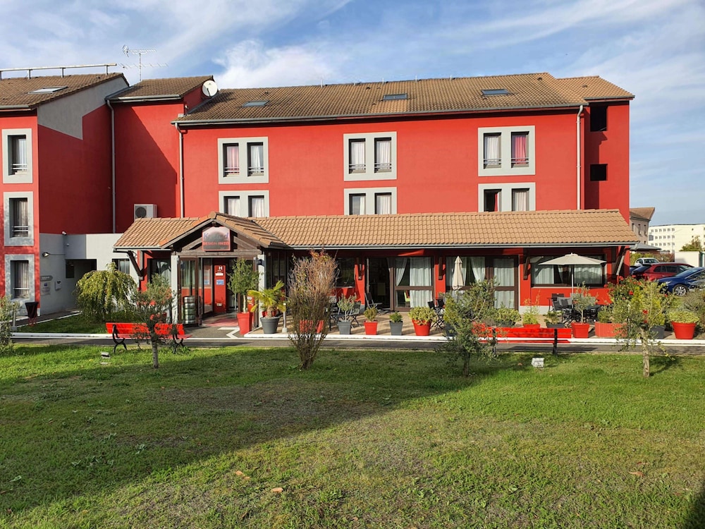 ENZO HOTELS CANNES ECLUSE by Kyriad Direct 30/31