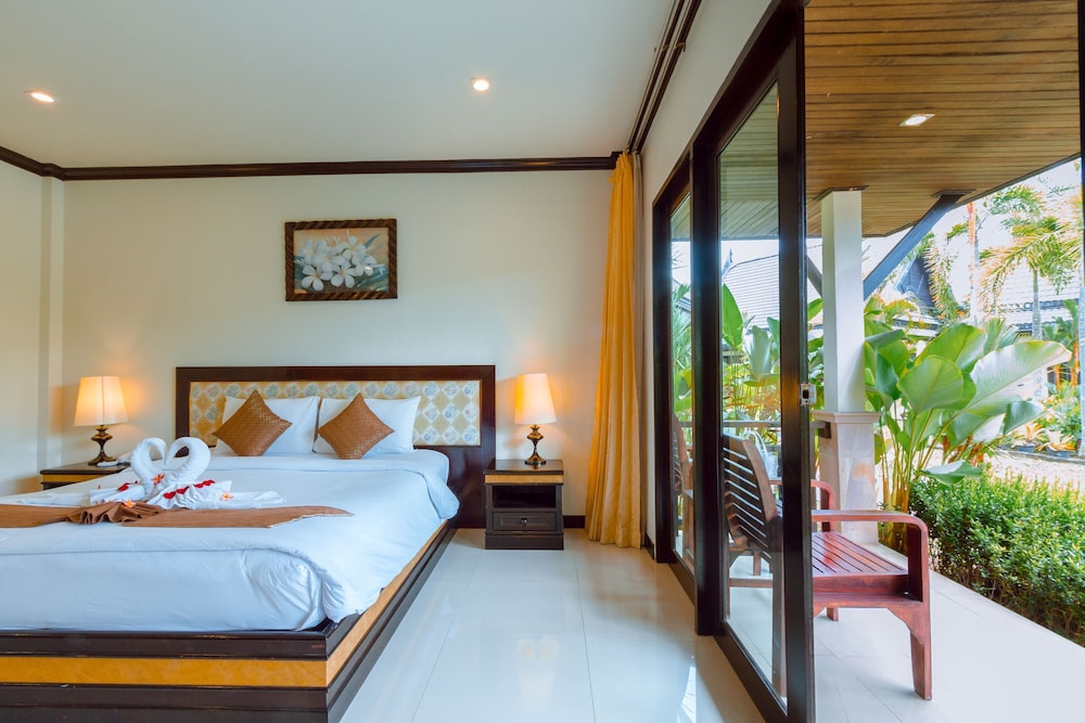 VILLA, KING BED