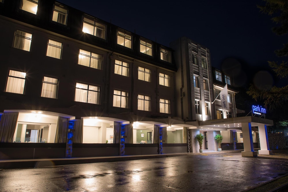 Park Inn by Radisson Bournemouth 3/32