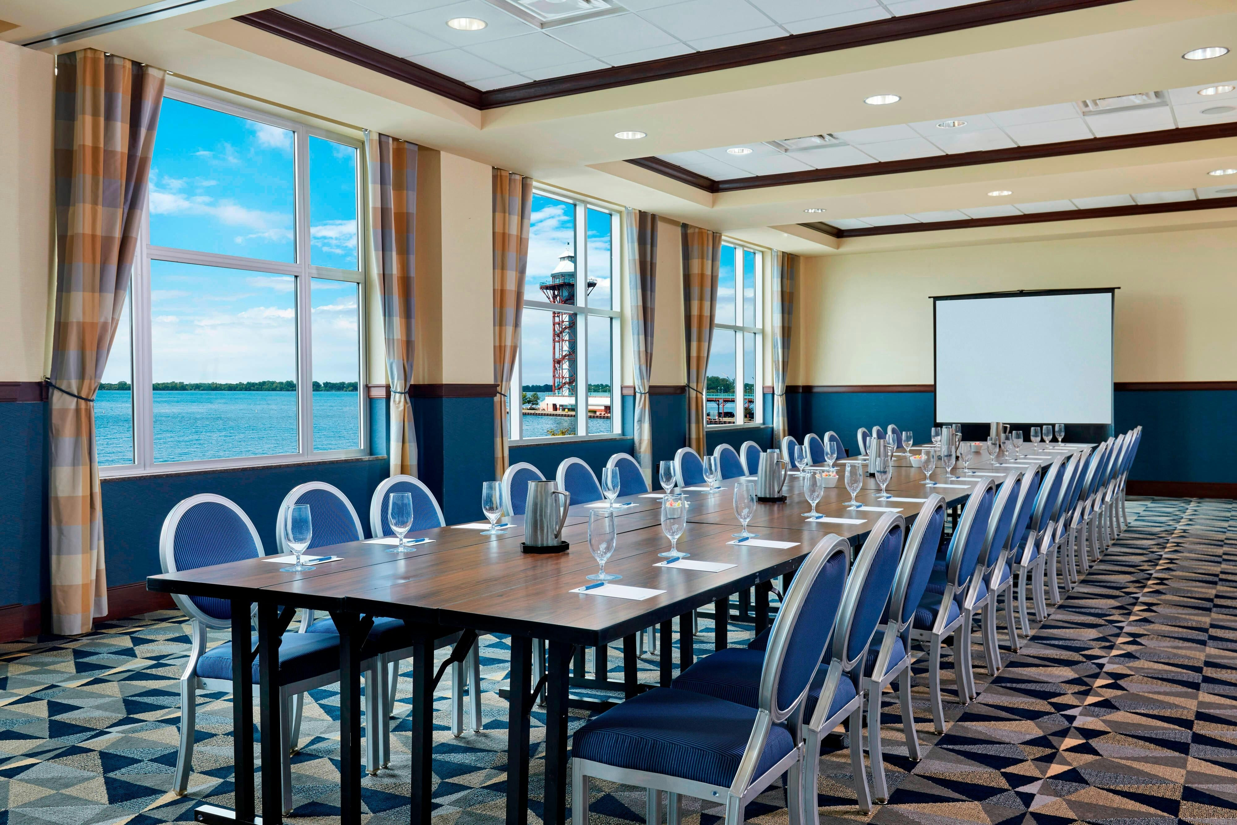 Sheraton Erie Bayfront Hotel 37/43