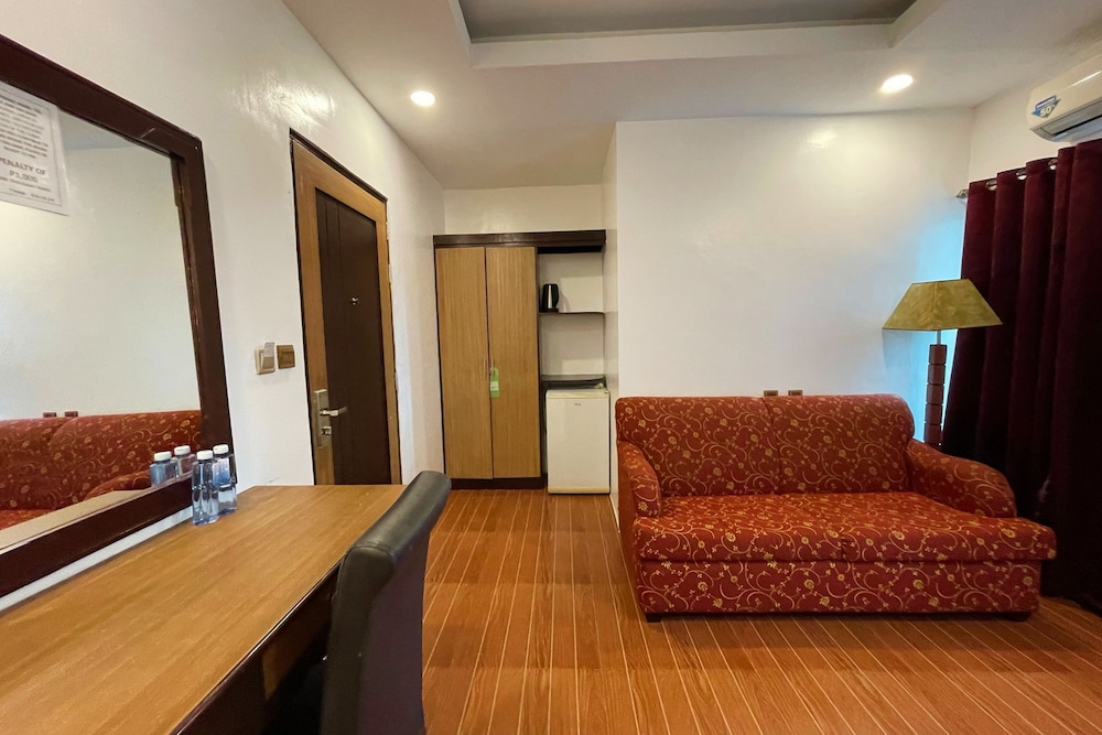 Diamond Spring Hotel 33/51