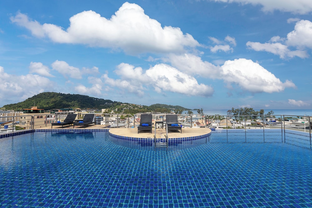 Amata Patong 43/48