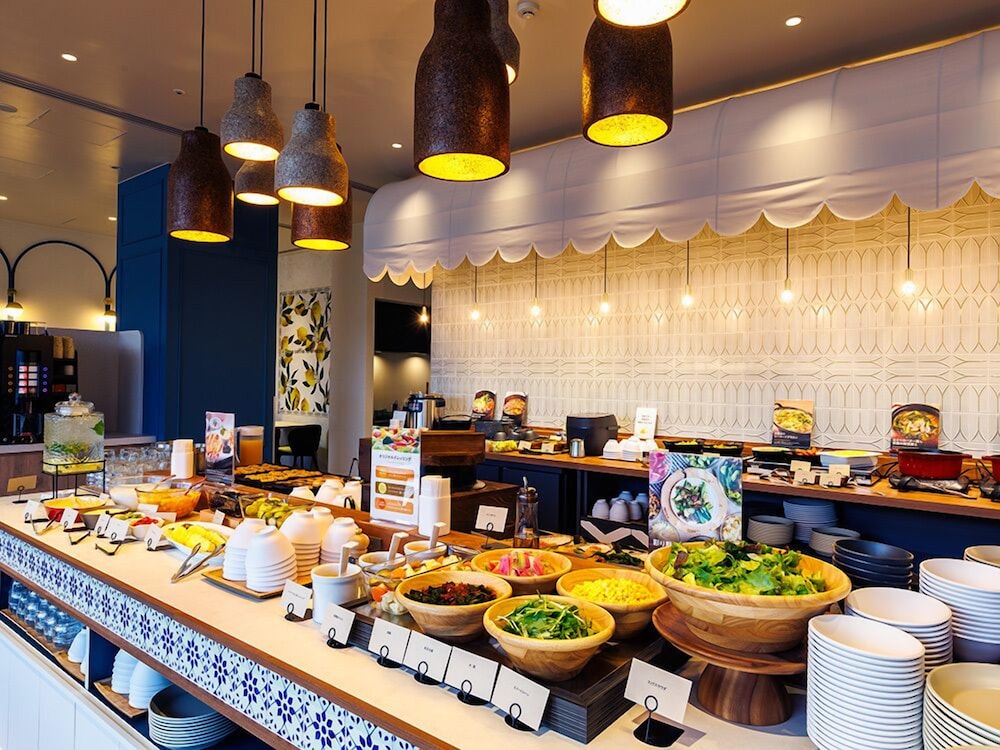 Jr East Hotel Mets Premier Makuhari Toyosuna 44/50