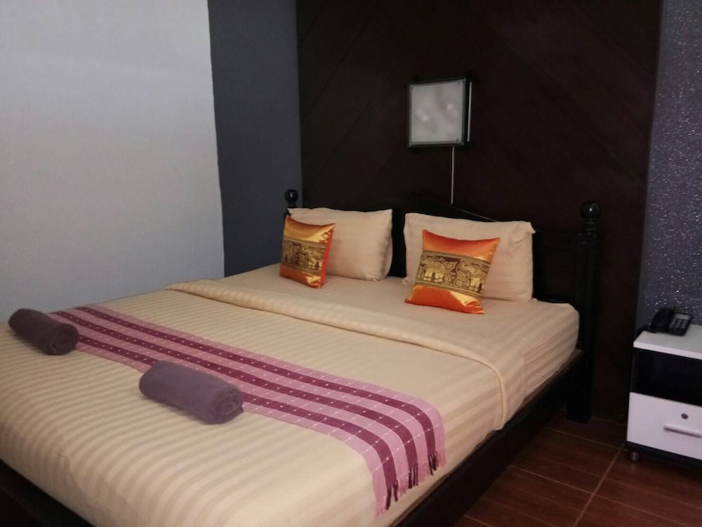 Km Kwanphayao Hotel 12/50