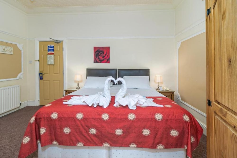 Skegness OYO Royal Hotel 24/60