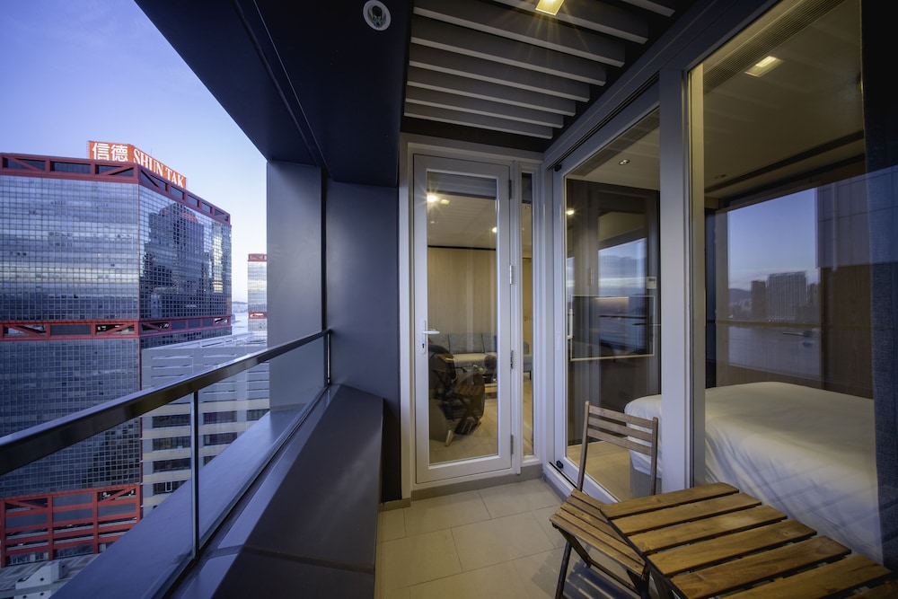 CM+ Hotels and Serviced Apartments 18/44
