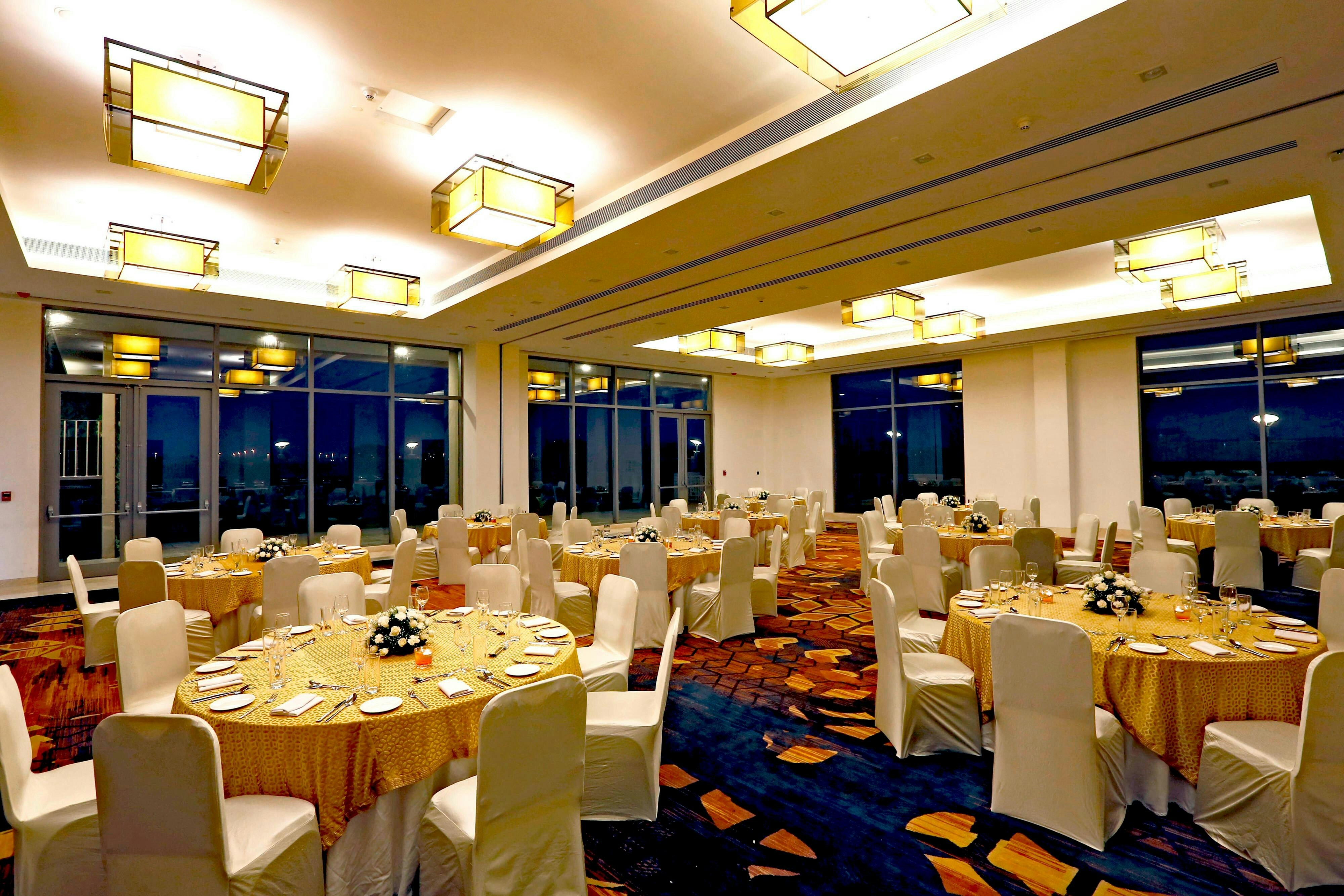 Courtyard Surat 25/31