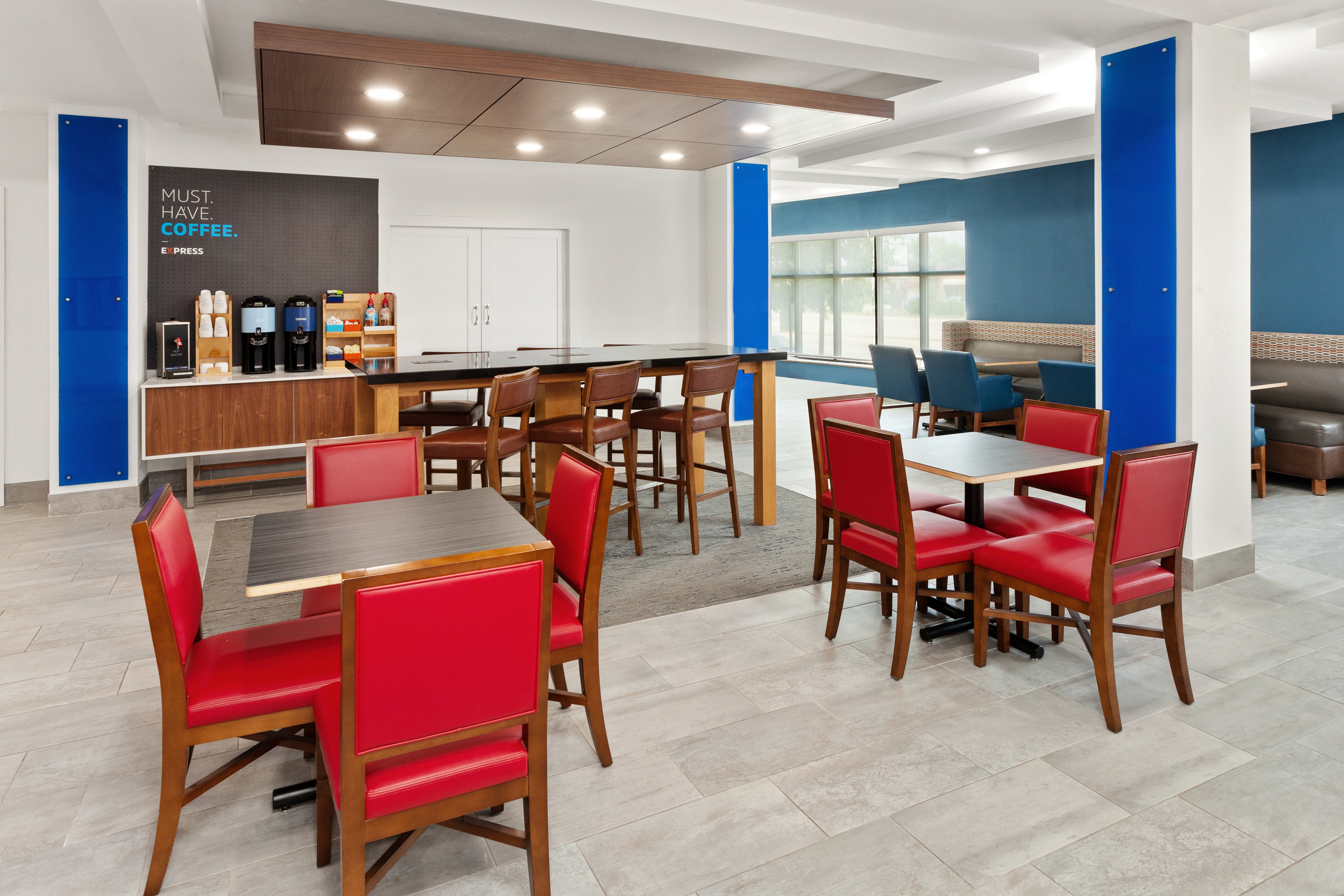 Holiday Inn Express Hotel And Suites Chicago Arpt Area West Ohare 33/46