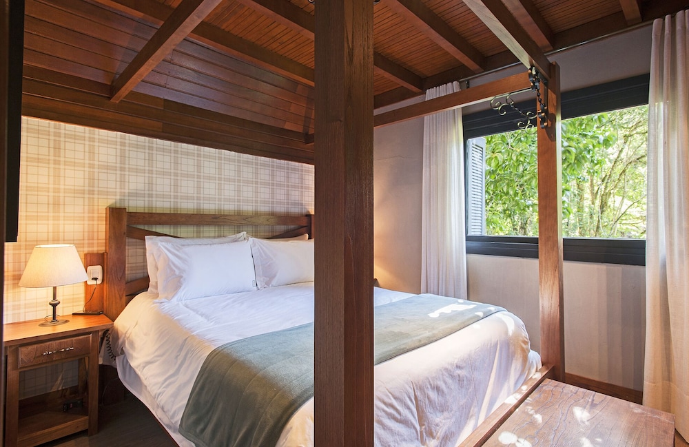 Hotel Fioreze Chale 20/60