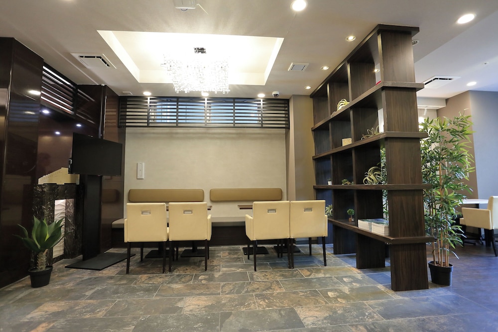Tanimachi Luxe Hotel 39/57