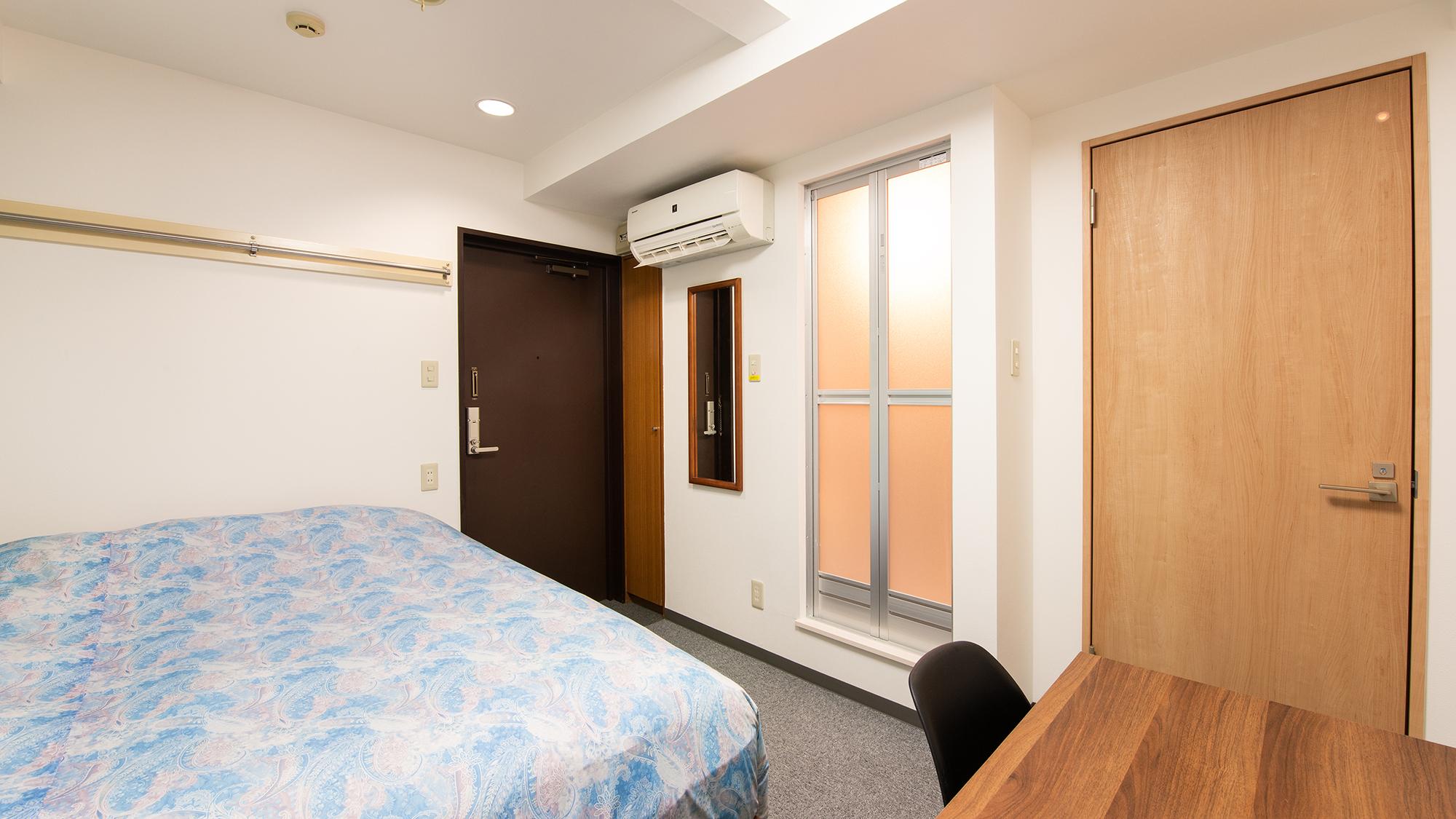 Semi Room, Standard, Semi Double Bed, Smoking