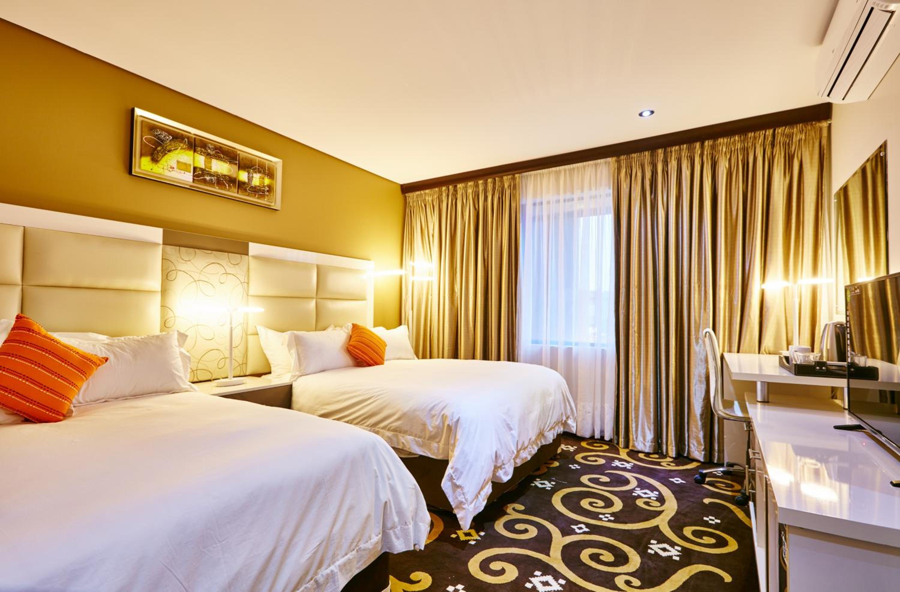 Palm Continental Hotel Johannesburg 17/52