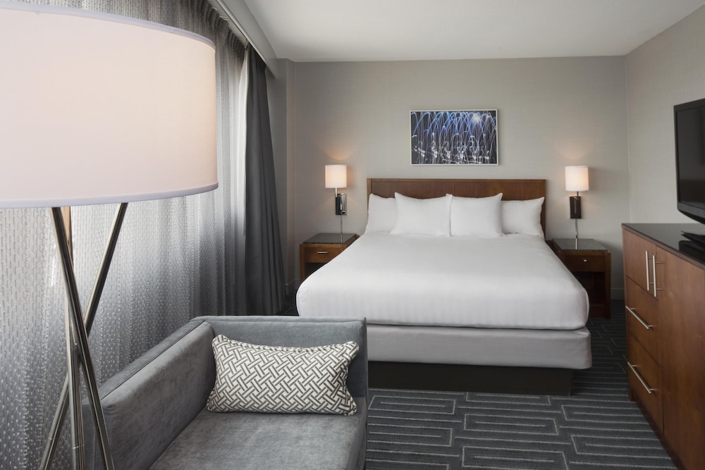 Hyatt Regency Cincinnati 17/66