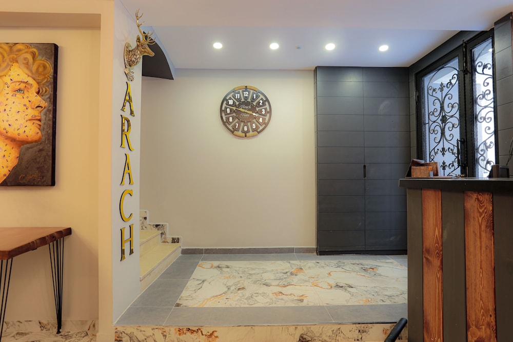 Arach Hotel Harbiye 15/73