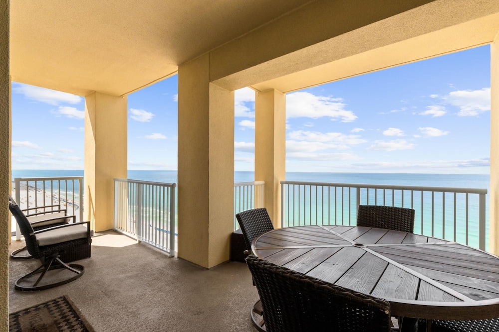 Grand Panama Beach Resort 63/81