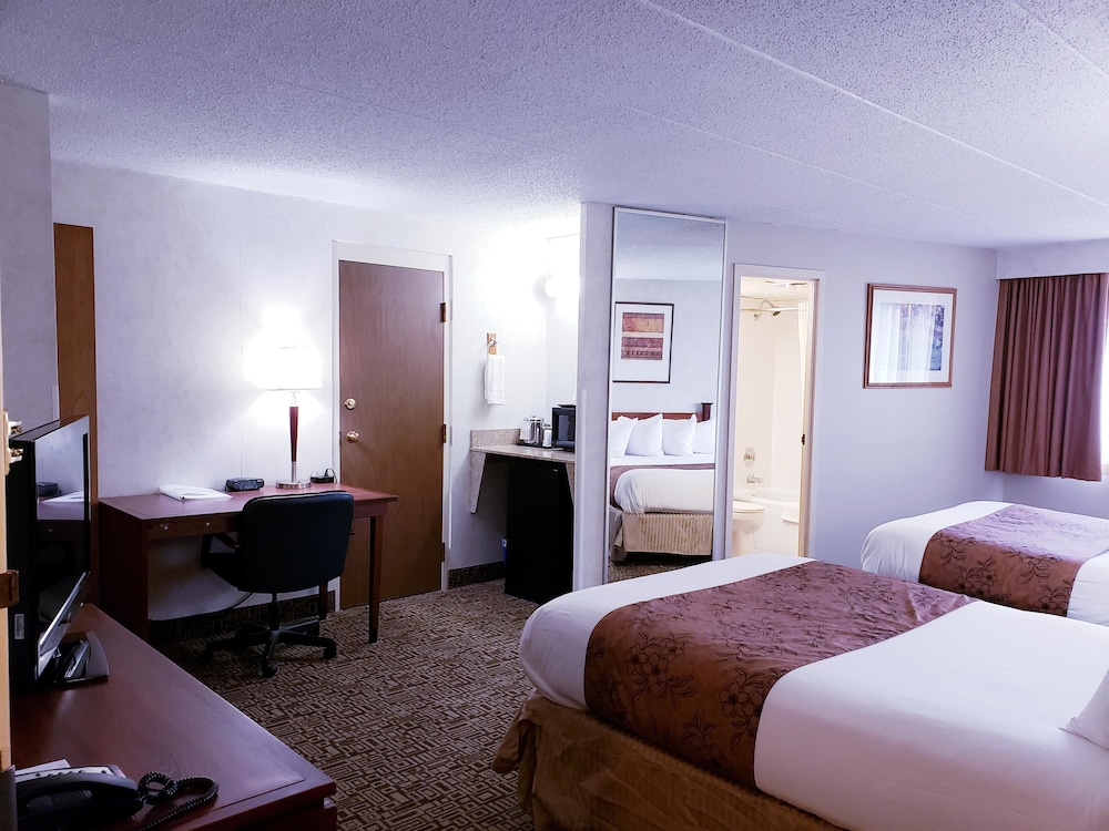 Quality Inn & Suites Black River Falls I-94 26/52