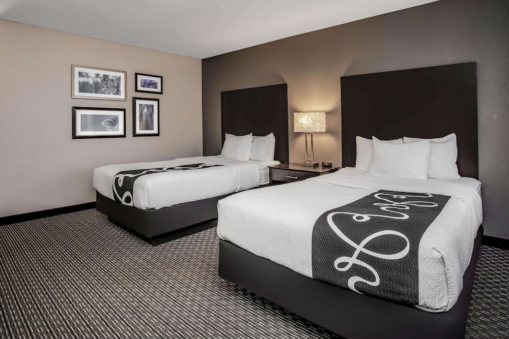 La Quinta Inn Oshkosh 20/56