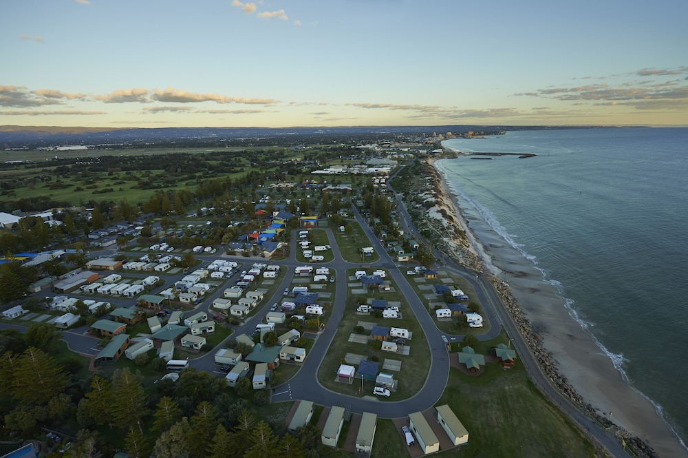 Big4 West Beach Parks 70/74