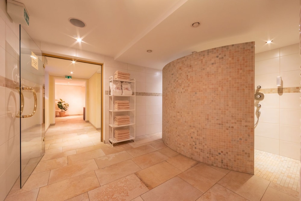 Hotel Alpina Ros Demming 22/46