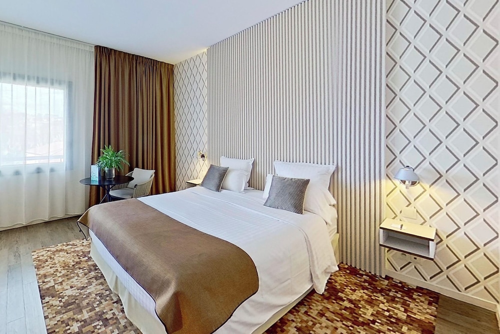 Hotel Aquabella and Spa 6/37