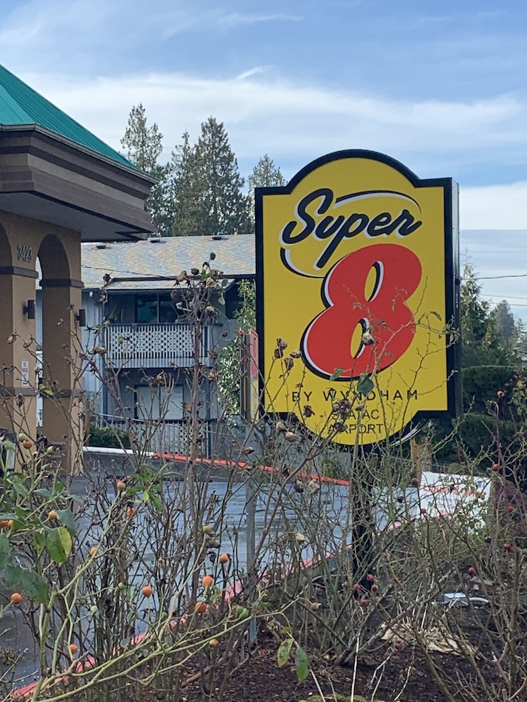 Sutton Suites Hotel 2/38