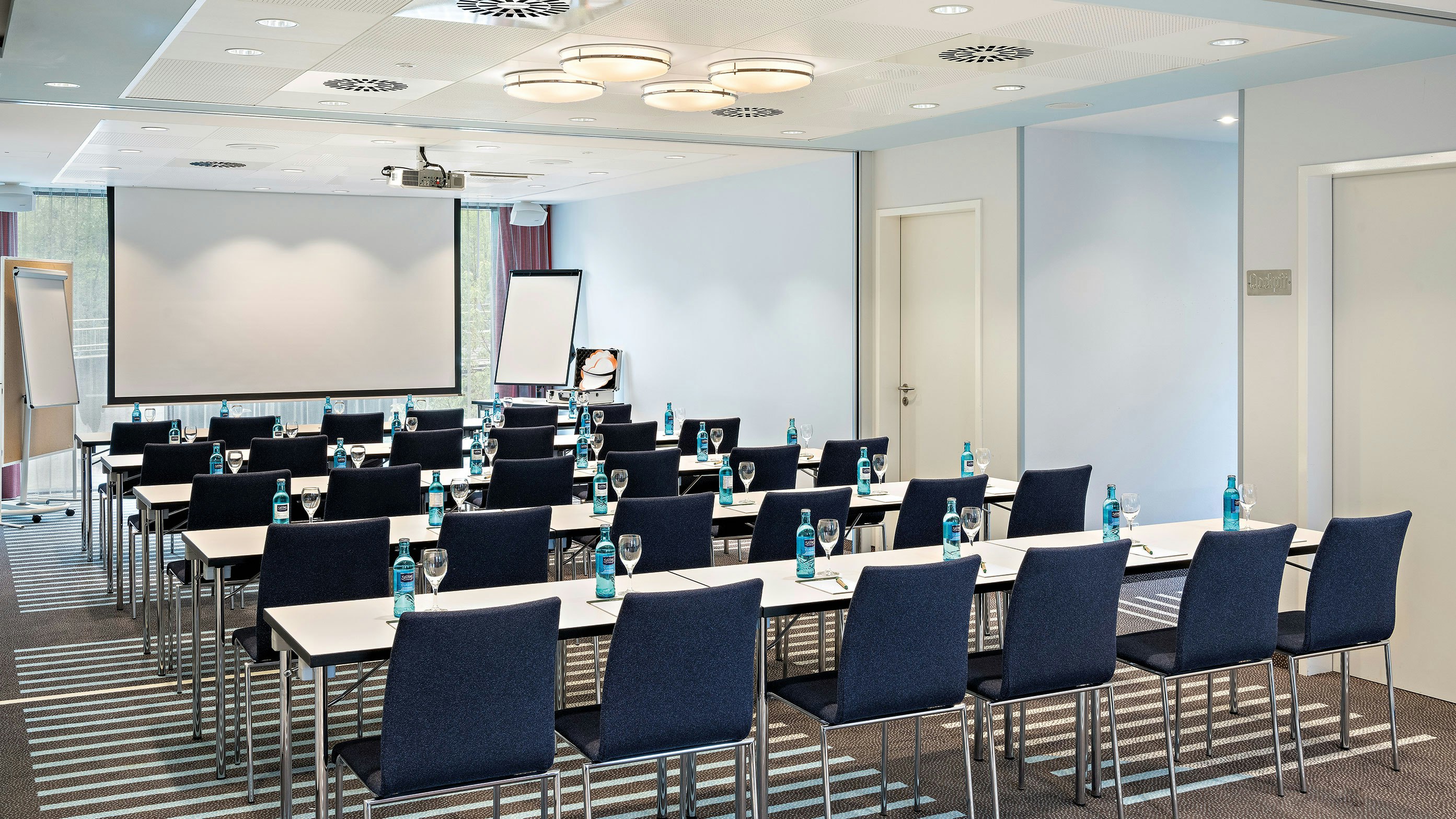 Hey Lou Hotel Friedrichshafen 29/37