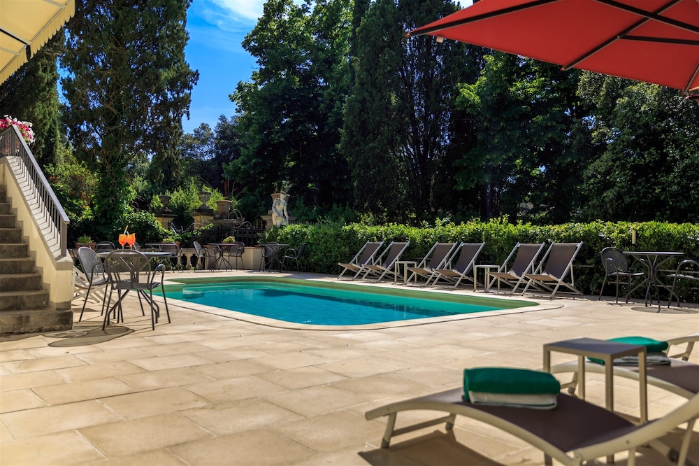 Villa Carlotta 39/56