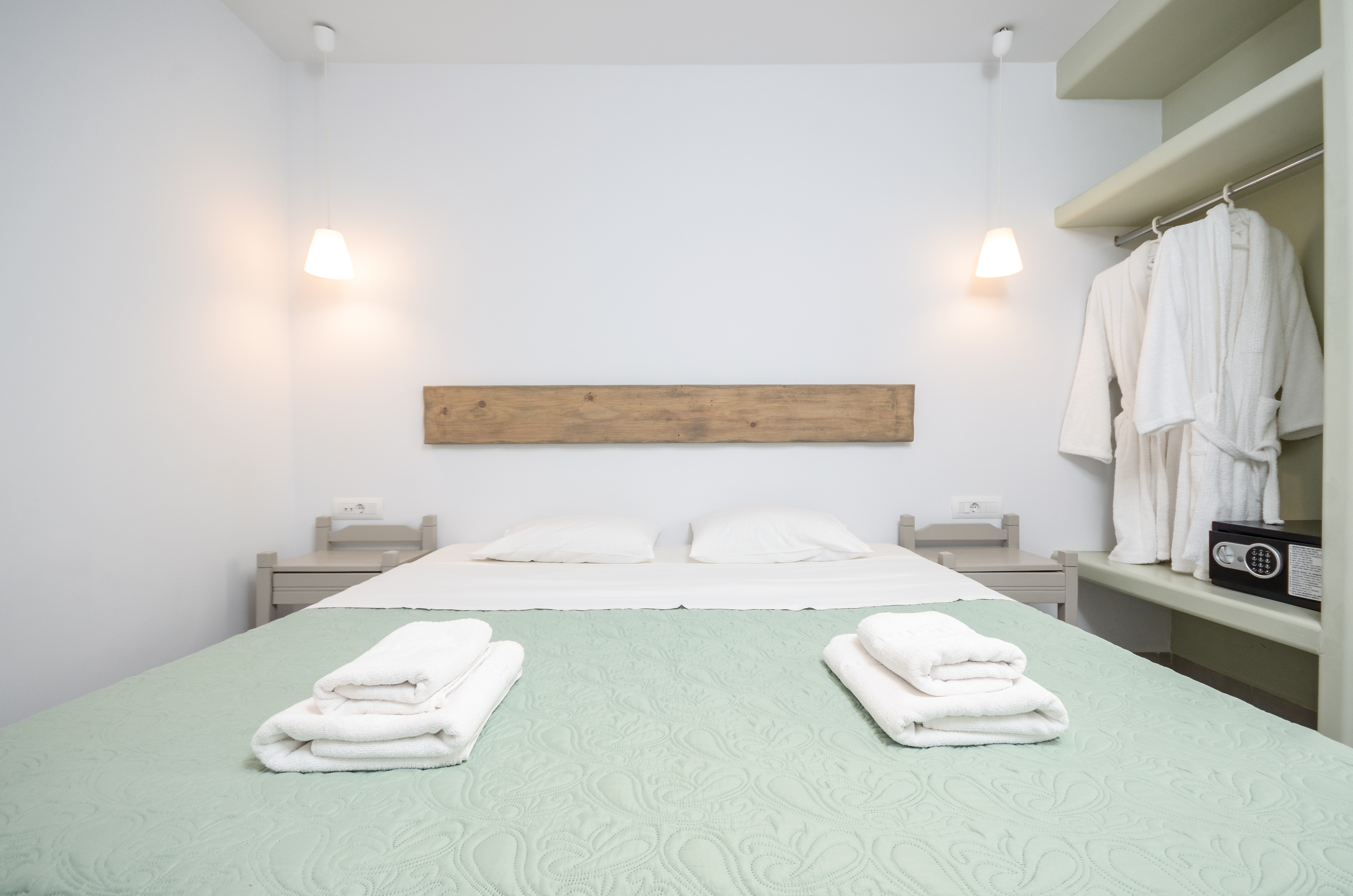 Suite, Cabin